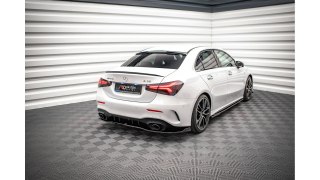 Przedłużenie Tylnej Szyby Mercedes-Benz A35 Sedan V177 Gloss Black