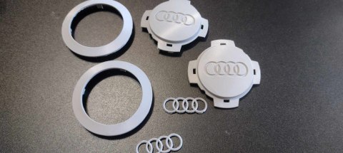 8D0601165D Dekielek logo Audi Ring