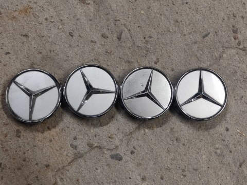9709 DEKIELEK DEKIELKI KAPSLE DO ALUFELG 75MM MERCEDES 4SZTUKI 9709 DEKIELEK DEKIELKI KAPSLE DO ALUFELG 75MM MERCEDES 4SZTUKI