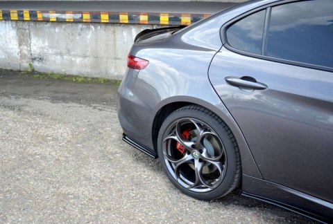 Splittery Tylne Boczne Alfa Romeo GIULIA VELOCE - Gloss Black