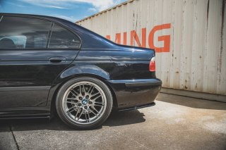 Splittery Tylne Boczne BMW M5 / 5 M-Pack E39 - Gloss Black