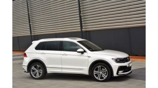 Dokładka Volkswagen Tiguan II R-Line Progi Gloss Black