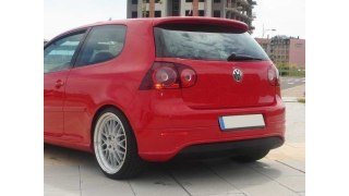 Dyfuzor Volkswagen Golf V R32 Tył bez otworu na wydech, standardowy wydech