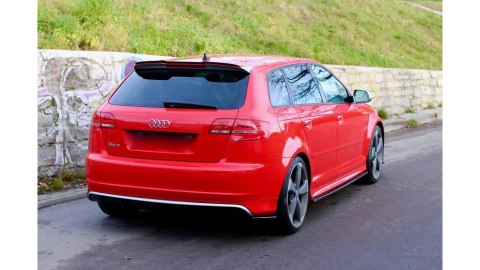 Dokładka Audi S3 8P Progi Gloss Black